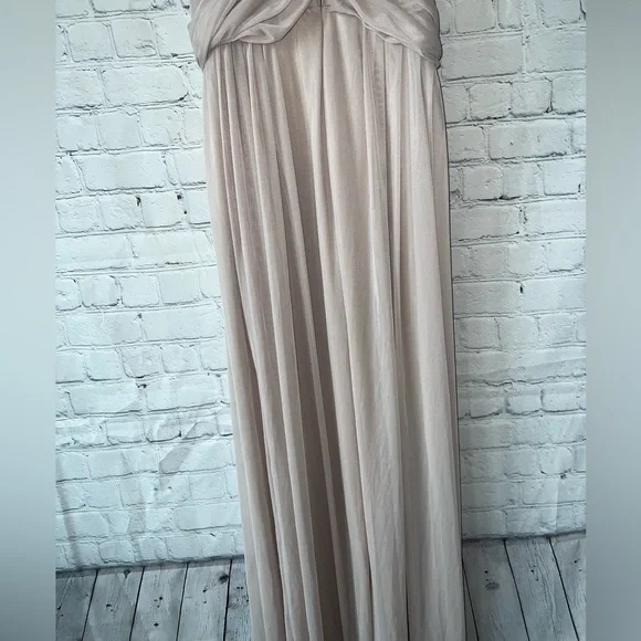 BRAND NWT David’s Bridal Gray Long Biscot Gray Dress size 0 - Picture 3 of 15